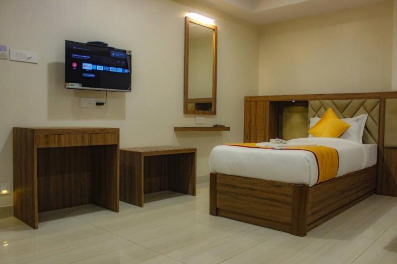 Rr Mount Elite Suites Chennai Dış mekan fotoğraf