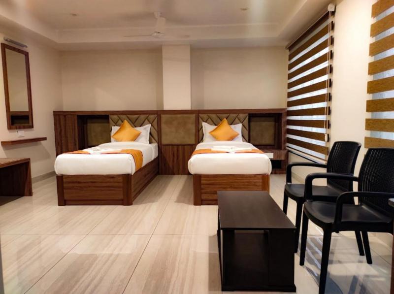 Rr Mount Elite Suites Chennai Dış mekan fotoğraf