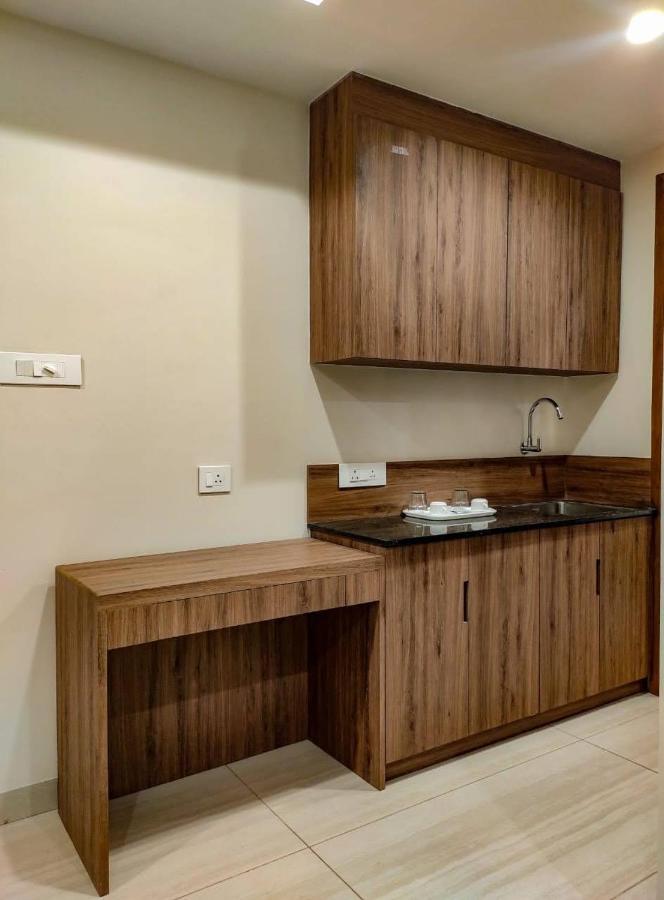 Rr Mount Elite Suites Chennai Dış mekan fotoğraf